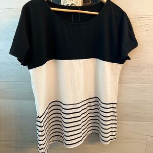 SHEIN Black and White Colorblock Tee